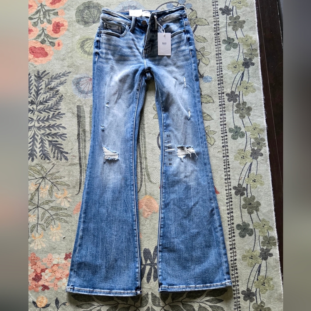 BKE Andi Flare Jeans in Dark Blue Denim - Picture 3 of 10